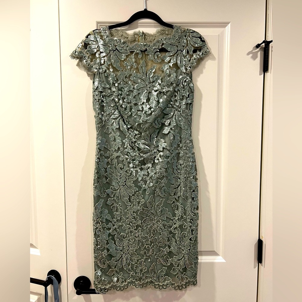 NWOT Tadashi Shoji sequin dress